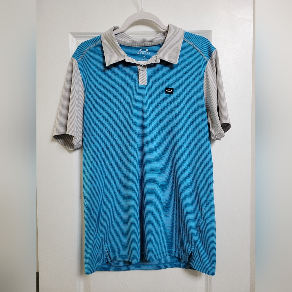 Oakley Blue and Gray Polo Shirt Textured Design